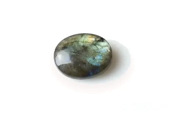 Buying Labradorite: How to Judge the Flash
